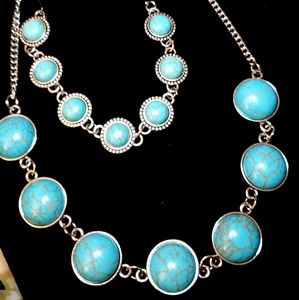 Paparazzi Turquoise and silver set